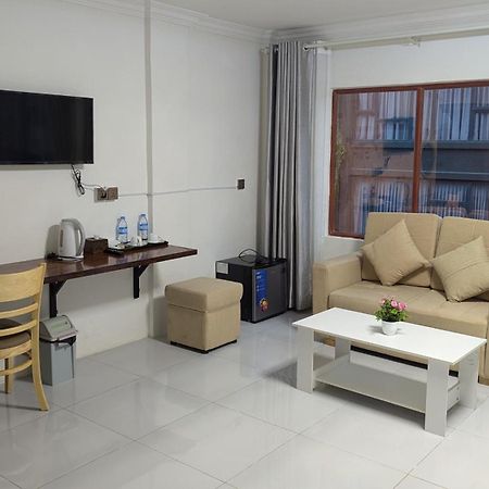 Empire House, Phnom Penh Hotel Ngoại thất bức ảnh