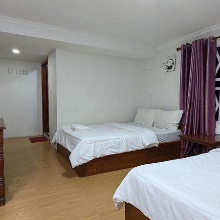 Empire House, Phnom Penh Hotel Ngoại thất bức ảnh