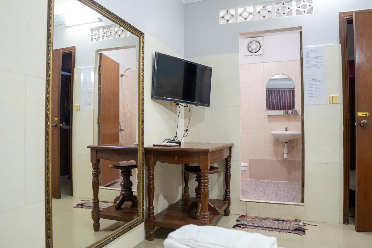 Empire House, Phnom Penh Hotel Ngoại thất bức ảnh