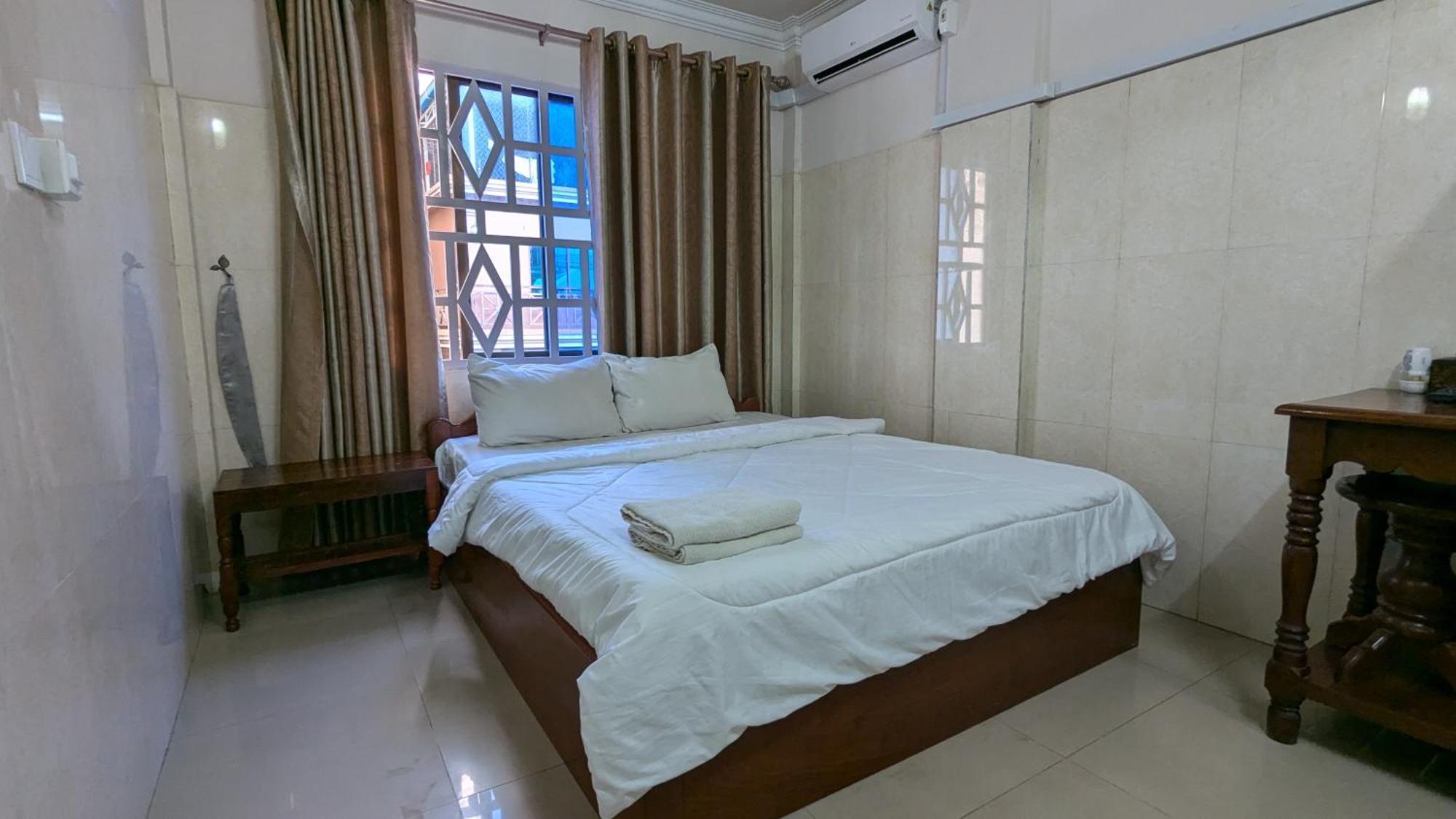 Empire House, Phnom Penh Hotel Ngoại thất bức ảnh