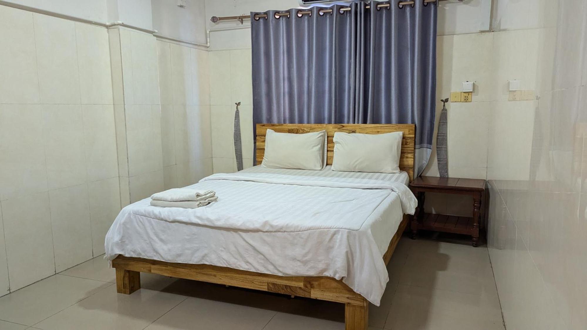 Empire House, Phnom Penh Hotel Ngoại thất bức ảnh